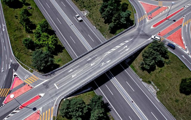 Ersatzneubau der maroden Schlierbachbrücke im Rahmen großer Sammelausschreibung